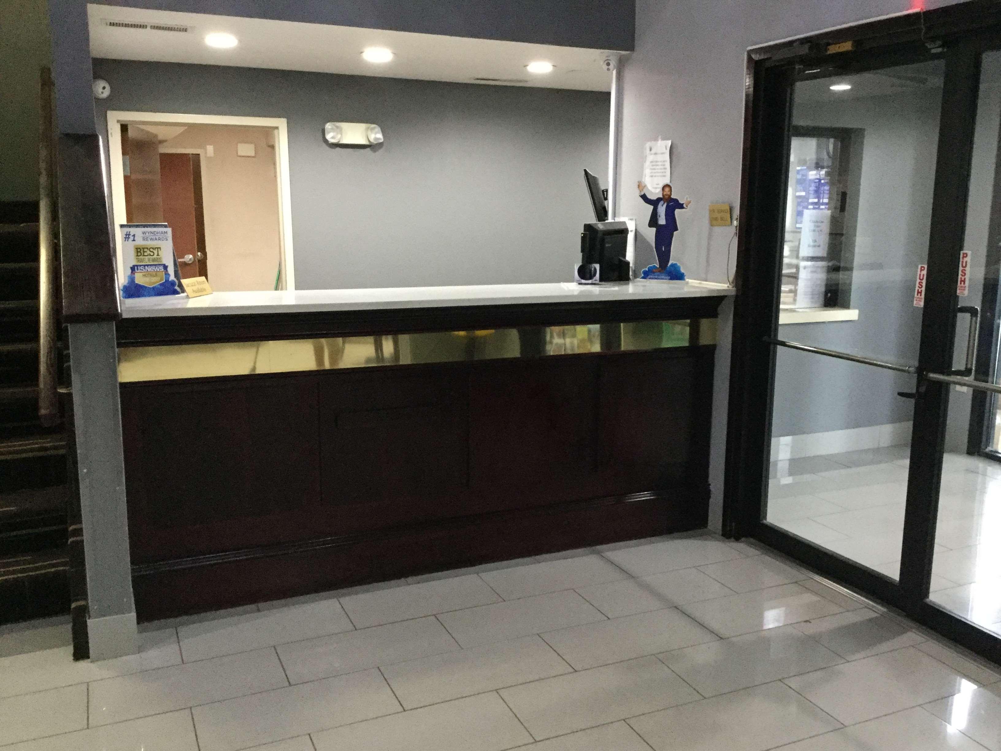 Super 8 By Wyndham Greer/Spartanburg Area Extérieur photo