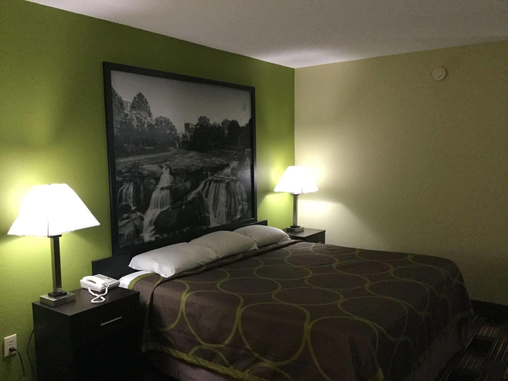 Super 8 By Wyndham Greer/Spartanburg Area Extérieur photo